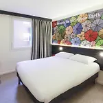 호텔 Ibis Styles 3*