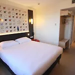 Ibis Styles 3*