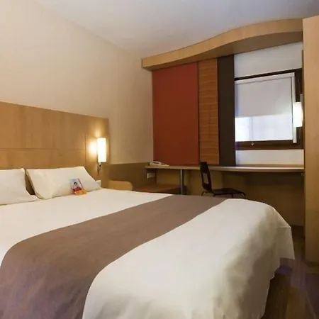Hotel Ibis Styles 3*