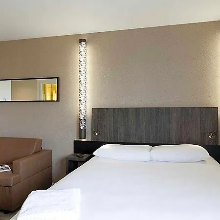 Ibis Styles 3* フレール