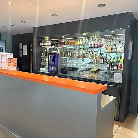 ホテル Ibis Styles 3*
